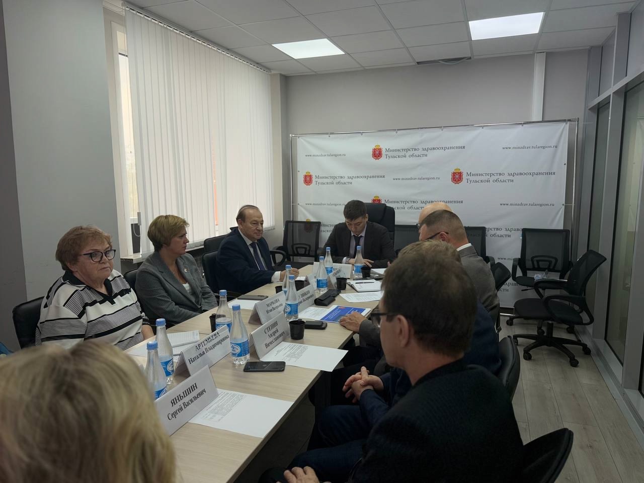 Взаимодействия минздрава с пациентскими организациями и общественными институтами.