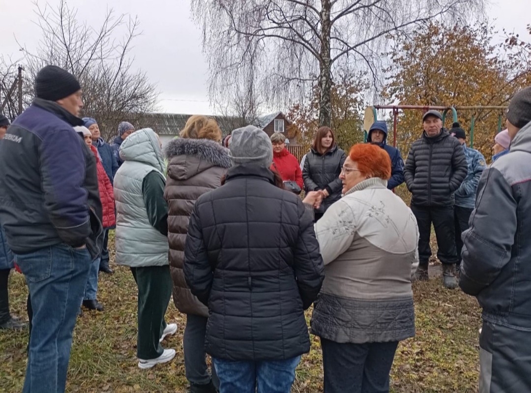 Встреча с жителями д.Большие Озерки.